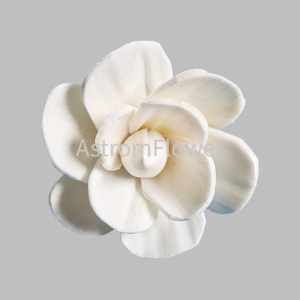Handmade natural sola wood lily flower for craft, wedding decoration, floral arrangement and home decor.